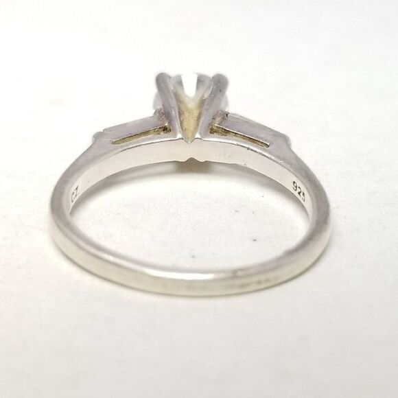 Vintage Sterling Silver CZ Solitaire Ring, Size 7 Band, Sparkly, RJ, Estate - Picture 2 of 9